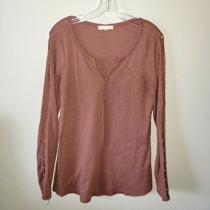 Long-sleeved Knit Tee